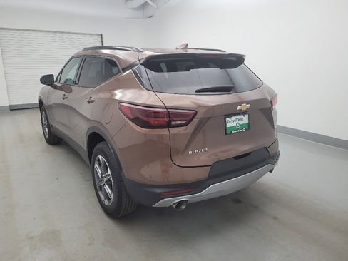 Used 2024 Chevrolet Blazer LT w/ Convenience Package FWD image 5