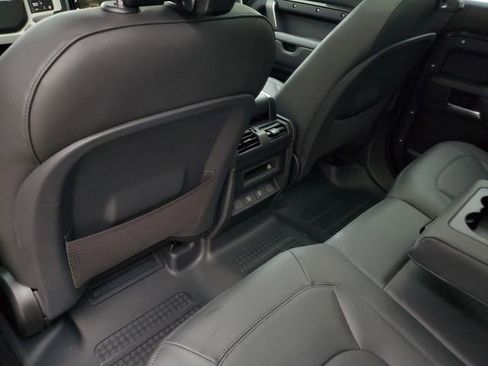 Certified 2025 Land Rover Defender 110 X-Dynamic SE image 12