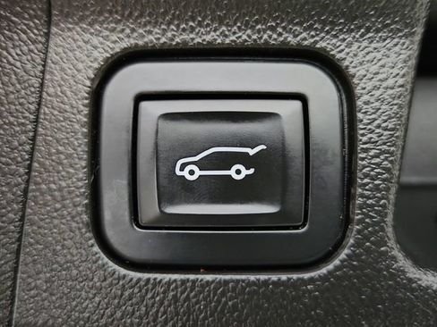 Used 2019 GMC Acadia Denali AWD/4WD image 37