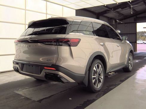 Certified 2023 INFINITI QX60 Luxe w/ Vision Package FWD image 16