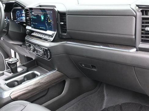 Used 2023 Chevrolet Silverado 1500 LTZ w/ LTZ Premium Package AWD/4WD image 28
