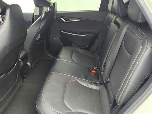 Used 2022 Kia EV6 Wind image 21