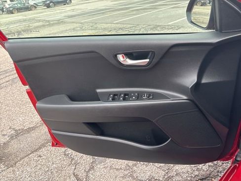Used 2023 Kia Rio S image 26