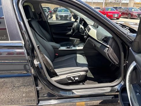 Used 2017 BMW 320i Sedan RWD image 49