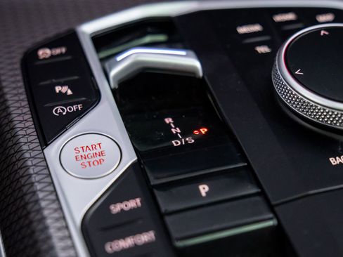 Used 2025 BMW M240i xDrive Coupe w/ Premium Package image 27