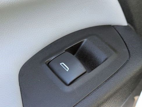 Certified 2022 Chevrolet Equinox LT w/ Driver Convenience Package image 26