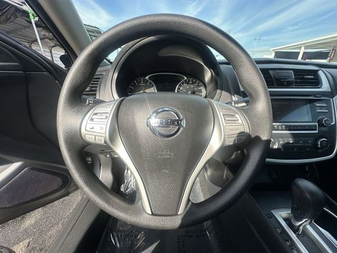 Used 2017 Nissan Altima 2.5 S w/ Power Driver Seat Package image 11