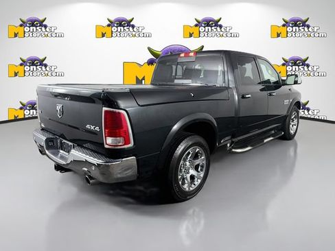 Used 2018 RAM 1500 Laramie AWD/4WD image 5