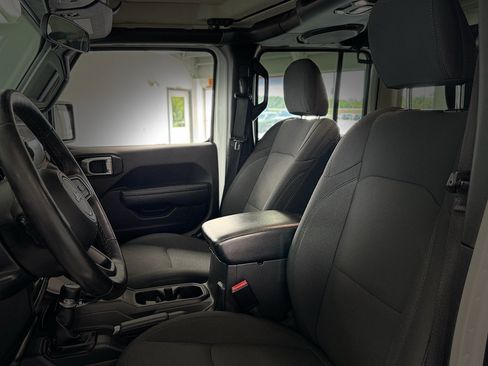 Used 2022 Jeep Wrangler Unlimited Sport AWD/4WD image 12