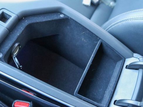 Used 2025 Genesis GV70 2.5T image 20