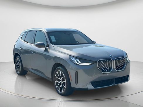 New 2026 BMW X3 xDrive30i w/ Convenience Package AWD/4WD image 3