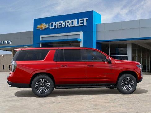 New 2026 Chevrolet Suburban Z71 w/ Comfort Package image 31