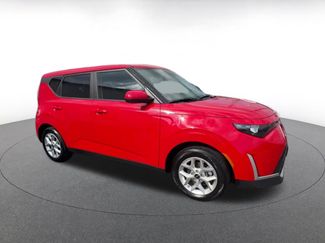 Used 2025 Kia Soul LX w/ LX Technology Package video 2