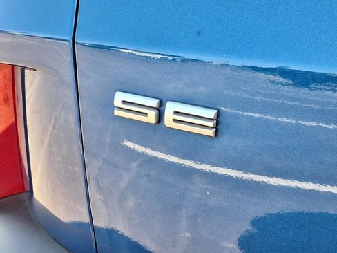 Used 2022 Ford Escape SE w/ SE Sport Appearance Package FWD image 31