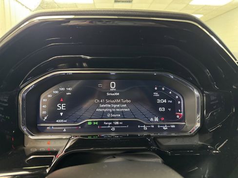 Used 2025 GMC Sierra 1500 Elevation w/ Elevation Premium Package image 30