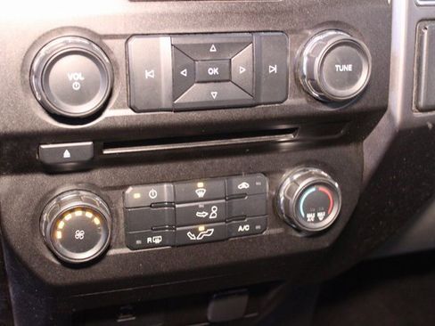 Used 2018 Ford F150 XLT w/ Equipment Group 301A Mid image 25