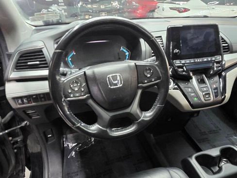 Used 2021 Honda Odyssey EX-L image 11