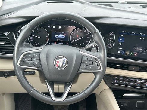 Used 2022 Buick Envision Avenir w/ Technology Package II image 38