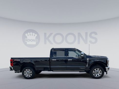 Used 2025 Ford F350 Lariat w/ Lariat Ultimate Package AWD/4WD image 8