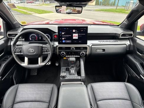 Used 2024 Toyota Tacoma TRD Sport w/ TRD Sport Premium Package AWD/4WD image 22