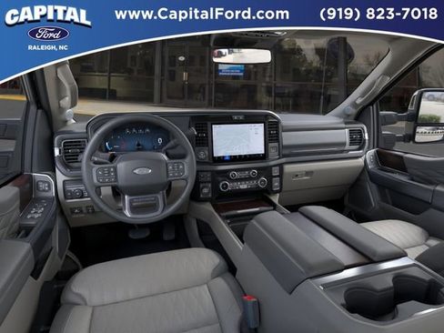 New 2026 Ford F250 Platinum w/ Platinum Plus Package AWD/4WD image 9