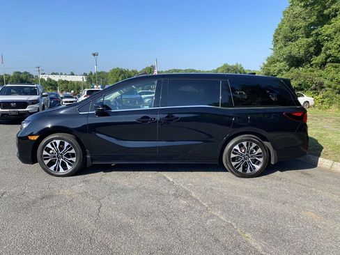 Certified 2026 Honda Odyssey Elite image 2