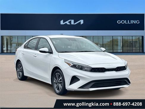 Certified 2023 Kia Forte LXS w/ LXS Technology Package image 1