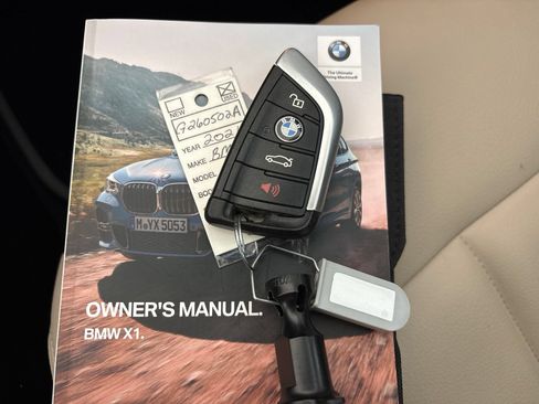 Used 2022 BMW X1 sDrive28i w/ Convenience Package FWD image 34