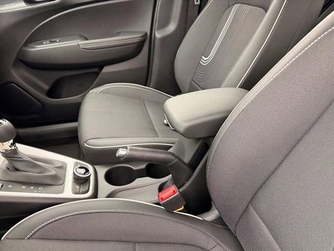 New 2026 Hyundai Venue SEL FWD image 12