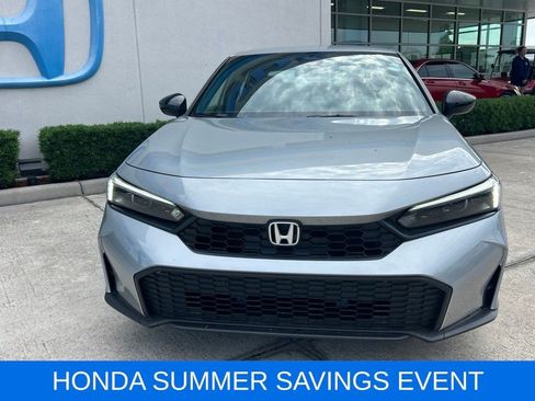 Used 2025 Honda Civic Sport image 2