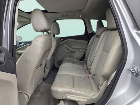 Used 2015 Ford Escape Titanium FWD image 10