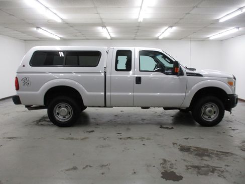 Used 2015 Ford F250 XL w/ Power Equipment Group image 14