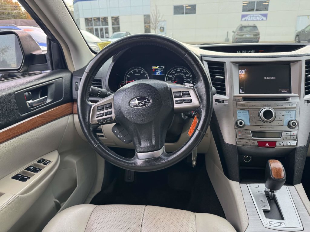 Used 2013 Subaru Outback 3.6R Limited AWD/4WD image 18