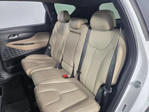 Used 2020 Hyundai Santa Fe SE AWD/4WD image 14