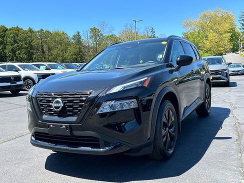 Certified 2023 Nissan Rogue SV w/ SV Premium B Package AWD/4WD image 5