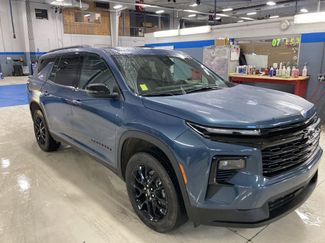 Used 2026 Chevrolet Traverse LT w/ Midnight/Sport Edition AWD/4WD video 1
