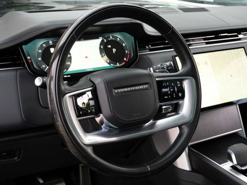 Used 2024 Land Rover Range Rover Long Wheelbase Autobiography AWD/4WD image 11