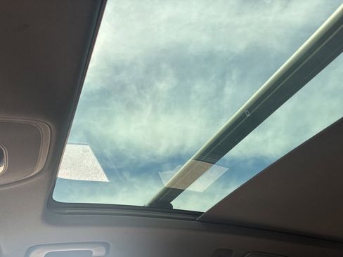 Used 2024 Audi Q5 2.0T Prestige image 16