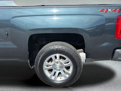 Used 2018 Chevrolet Silverado 1500 LTZ w/ LTZ Plus Package AWD/4WD image 31