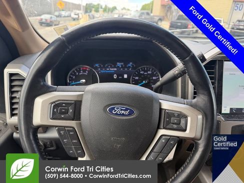 Used 2022 Ford F450 Lariat w/ Lariat Value Package AWD/4WD image 2