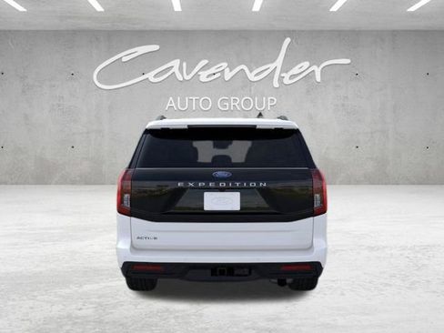 New 2026 Ford Expedition Active RWD image 5