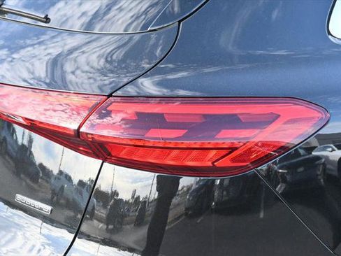 Certified 2025 Audi Q5 Premium w/ Convenience Package AWD/4WD image 20