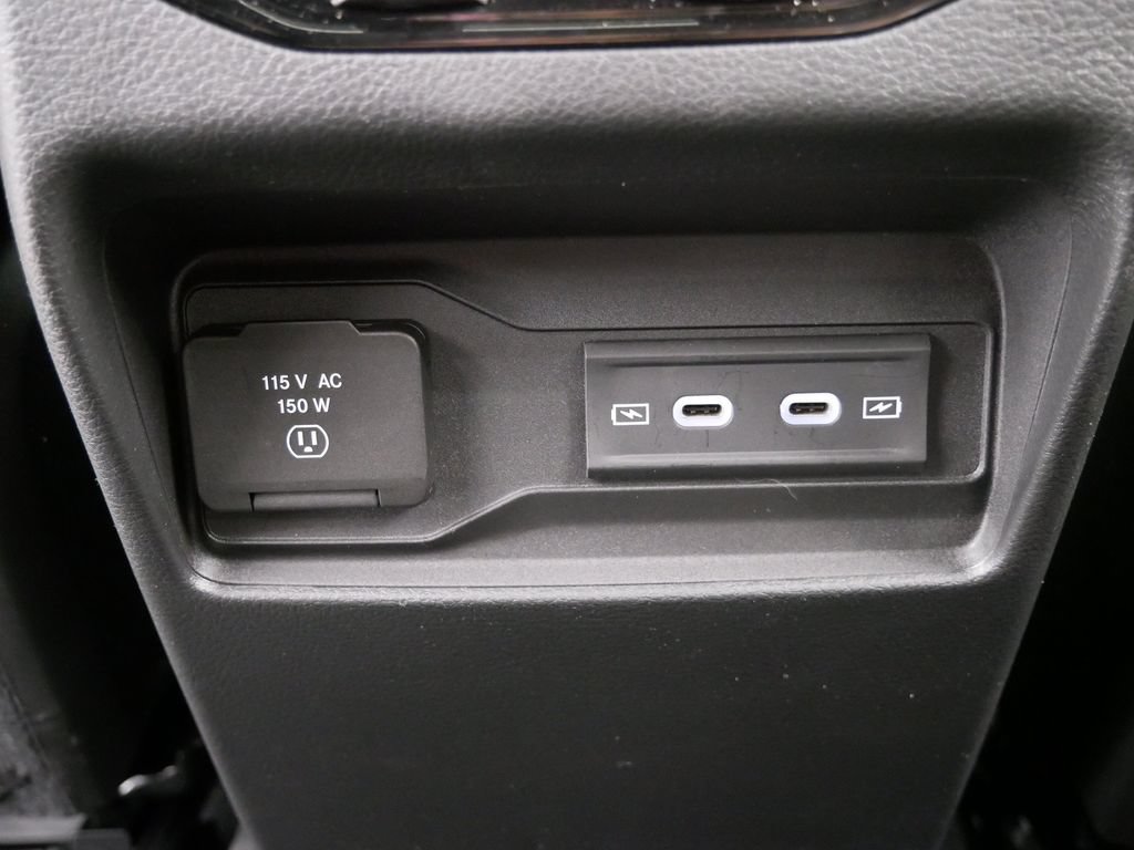 New 2026 Jeep Grand Cherokee Altitude AWD/4WD image 15