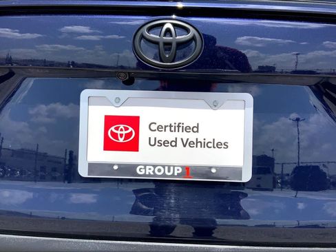 Used 2025 Toyota RAV4 XLE w/ Convenience Package FWD image 10
