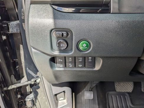 Used 2023 Honda Ridgeline Black Edition image 34