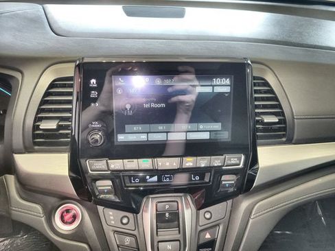 Used 2024 Honda Odyssey Sport image 16