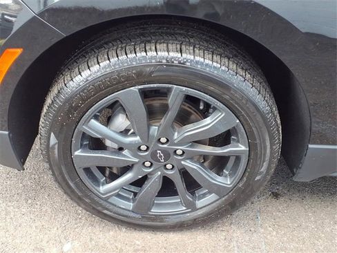 Used 2023 Chevrolet Equinox RS image 8