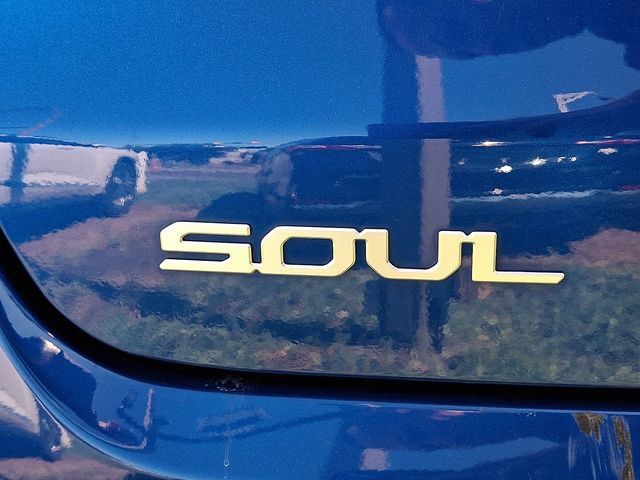 Certified 2024 Kia Soul GT-Line w/ GT-Line Technology Package FWD image 31