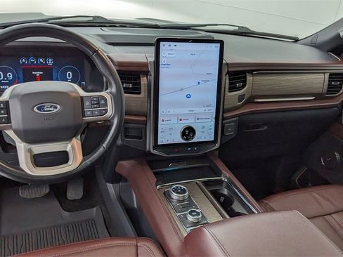 Certified 2022 Ford Expedition Max Limited image 4