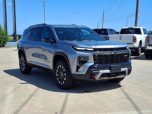 New 2026 Chevrolet Traverse Z71 w/ Enhanced Driving Package AWD/4WD image 21